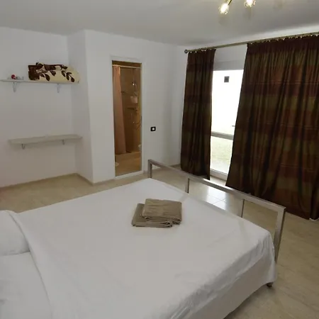 La Panda Guest house